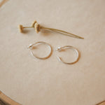 Load image into Gallery viewer, minimalist hoop earrings
